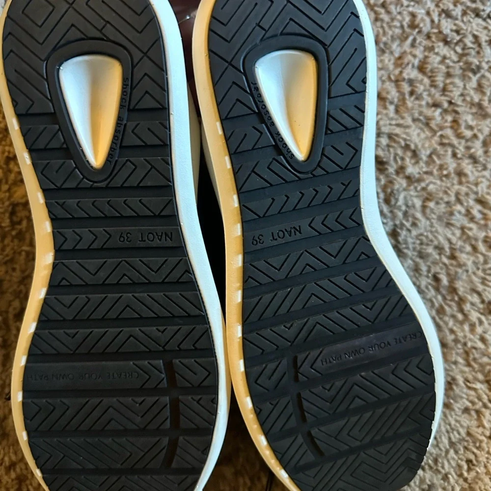 NAOT 39 Footwear Womens Krypton Sneaker 39 women’s 8/8.5 New without box black - Picture 6 of 7